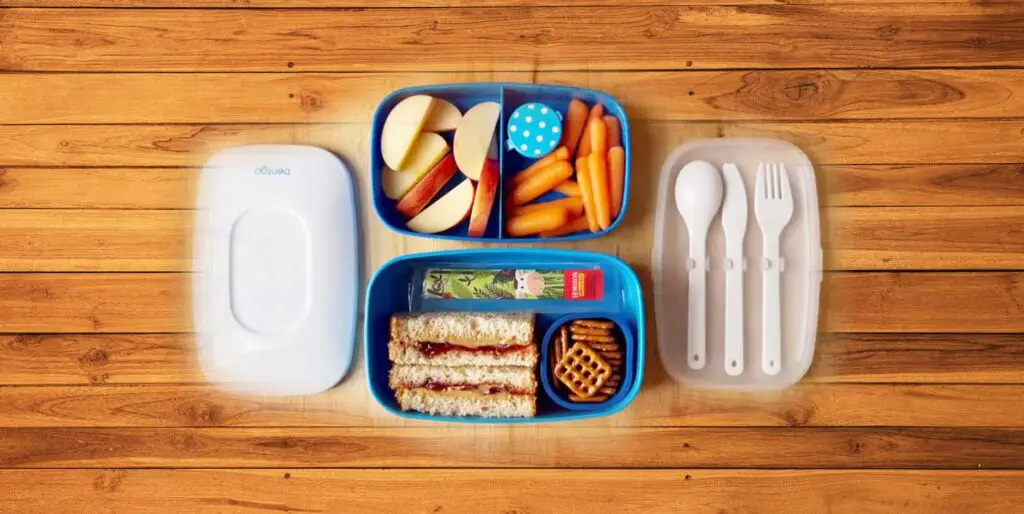 Peanut-butter-and-jelly-sandwiches-for-kids-lunch-box